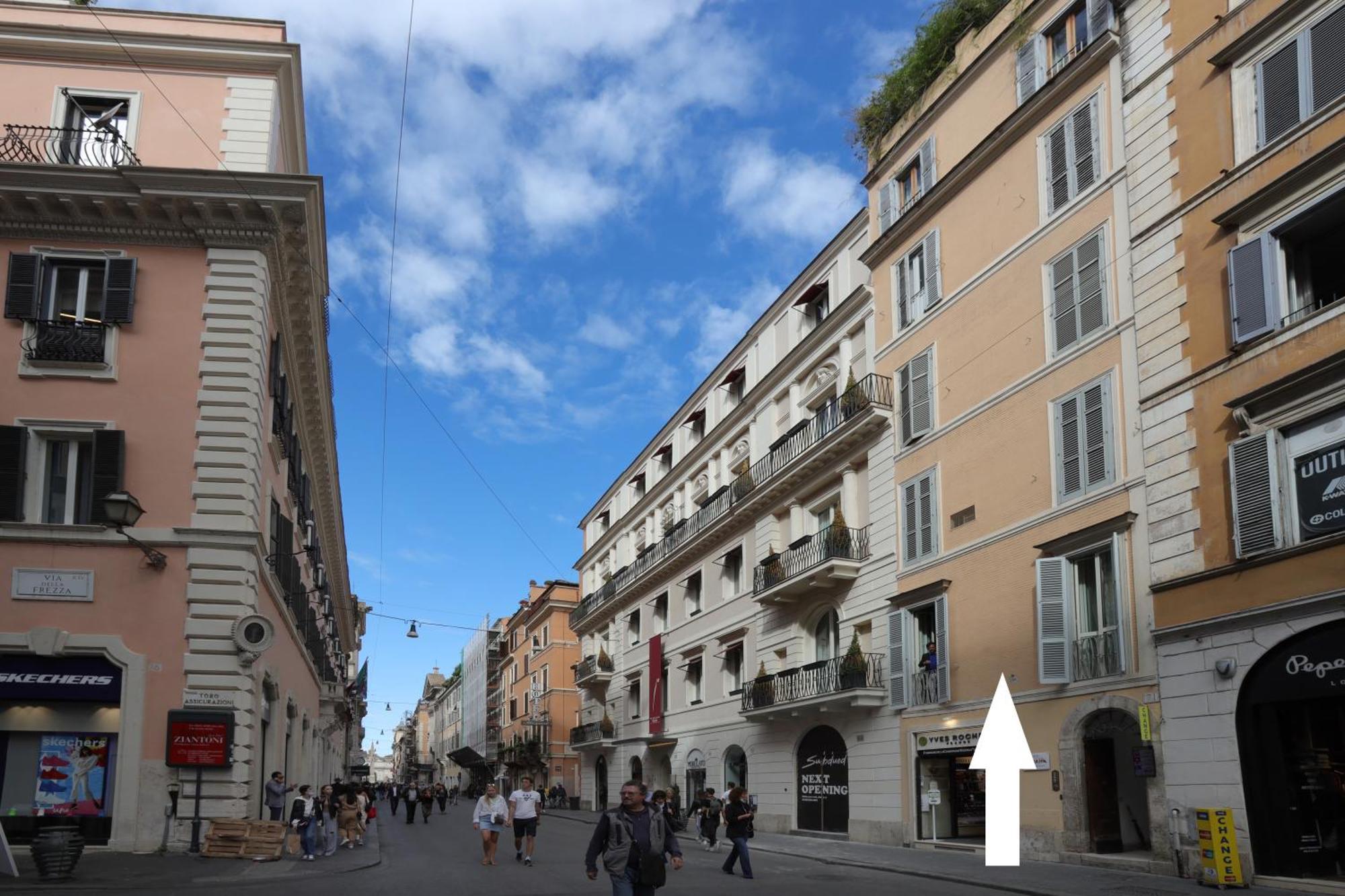 Nsm 71Viadelcorso Appartamento Con Terrazzo Rome Exterior photo